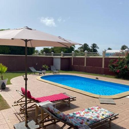 Appartement Cosy & Calme En Rez De Villa Saint-Francois  Eksteriør bilde